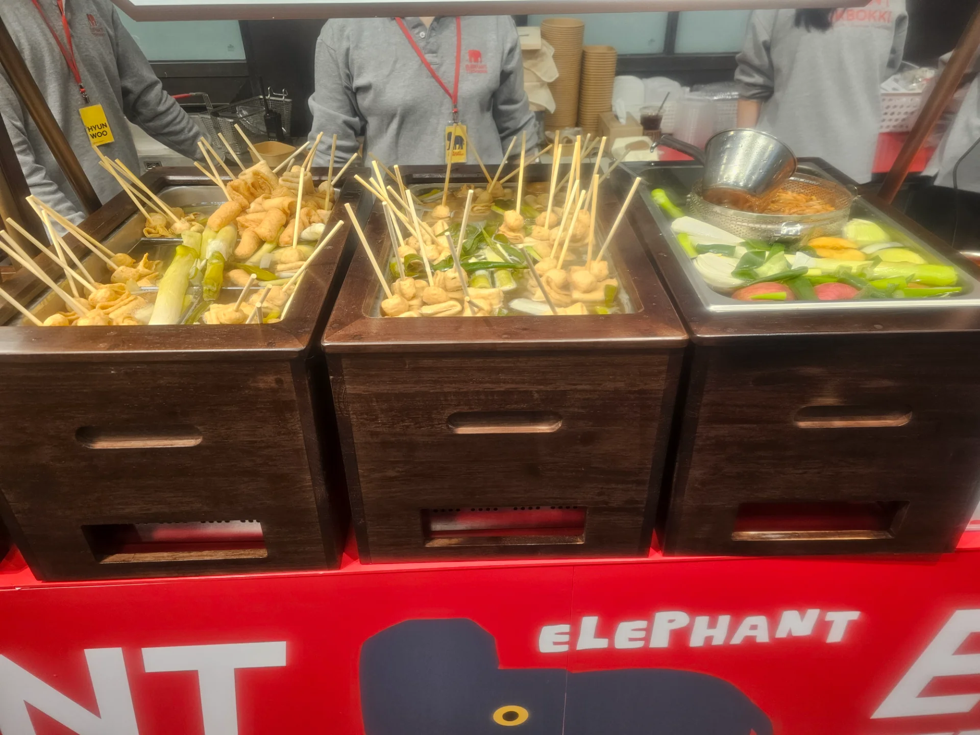 코끼리떡볶이 매장 내부